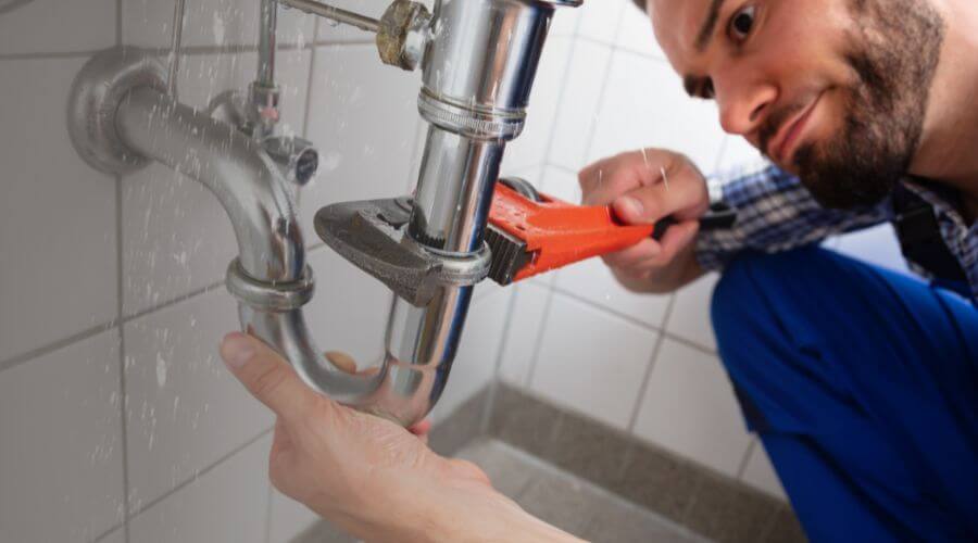 Professional water heater repair in Northwood, ND
